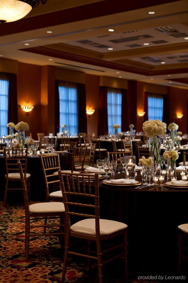 Renaissance Tulsa Hotel & Convention Center Restaurante foto