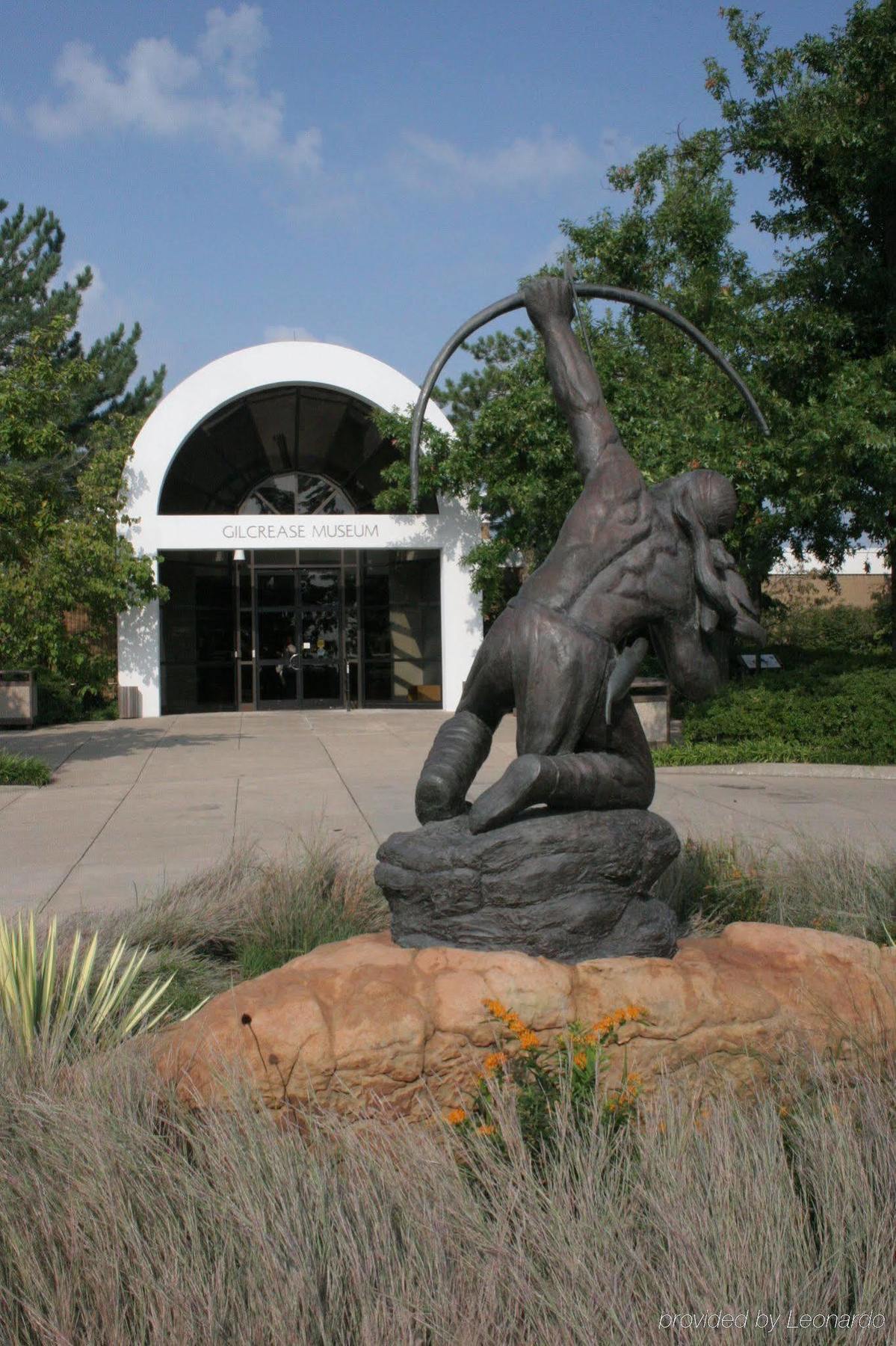 Renaissance Tulsa Hotel & Convention Center Exterior foto
